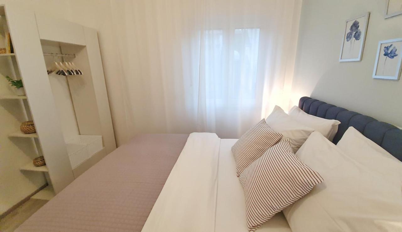 Seaview Apartment With Balcony And Terrace Barac Crikvenica Eksteriør bilde